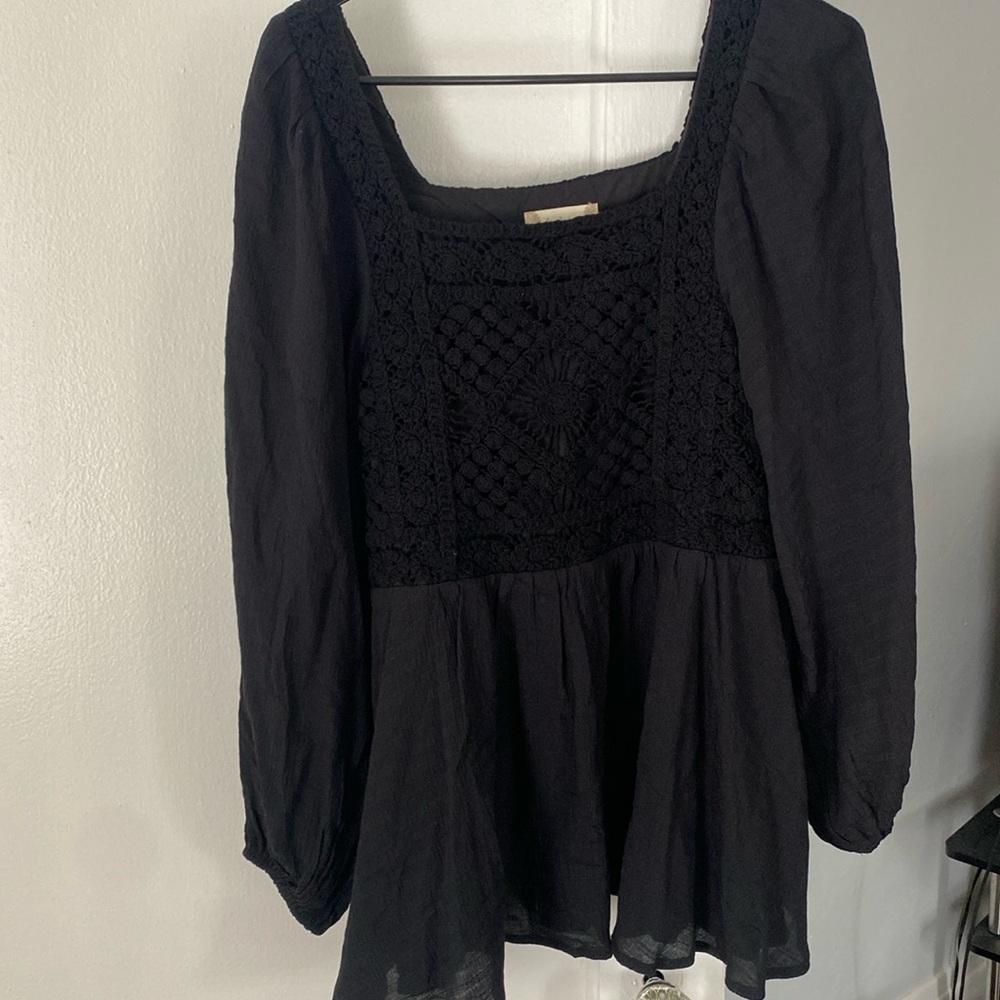 Square neck long sleeve blouse